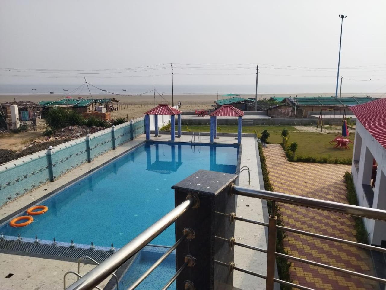 Sea Queen Beach Resort On Beach !! Couple Friendly Family Resort !! Mandarmani Exteriör bild